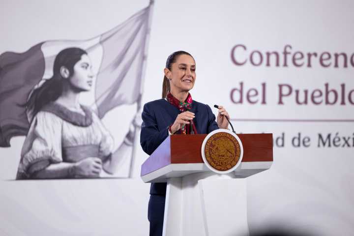 Sheinbaum da banderazo al Tren del Norte que beneficiará a 7 millones de pasajeros
