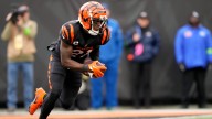 Mike Hilton: Colts sign veteran CB after Kenny Moore II's calf injury