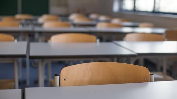 California requeriría avisa sobre presencia de ICE en escuelas
