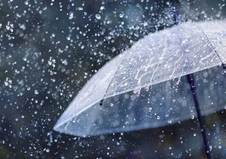 Frente frío y lluvias: cambia el tiempo en la provincia desde este domingo