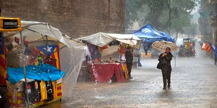 Alerta roja en el este de España