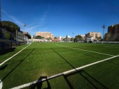 El campo Francisco Alarcón, 'Isco', ya luce su nuevo césped artificial