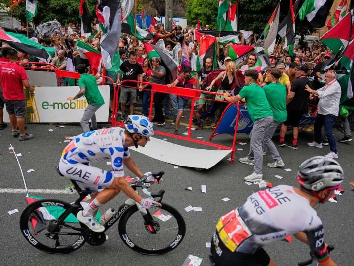 Spanish Vuelta disrupted again by anti
