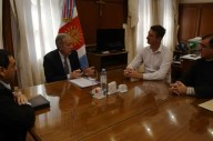 La Provincia acordó con Educación Popular la construcción de una escuela en Quimilí