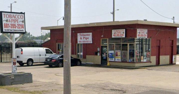All evidence shown in trial of teen accused of 2024 Charleston smoke shop killing