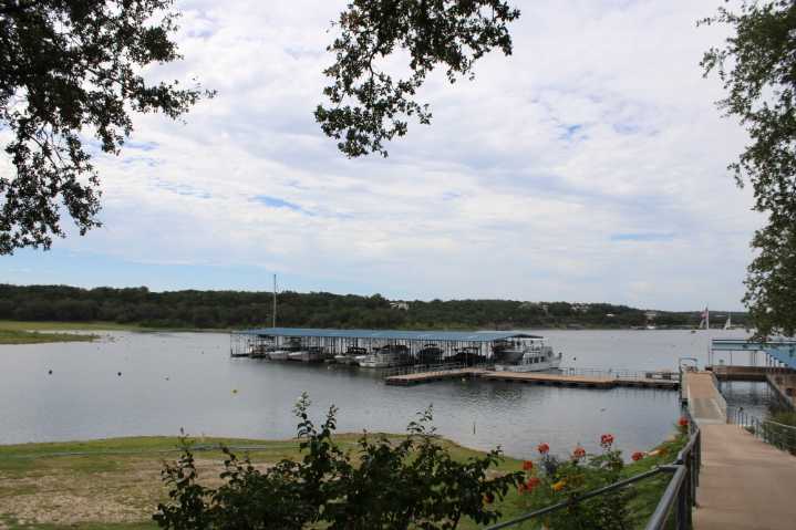 Lakeway delays decision on new Hurst Harbor ...
