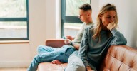 Estos 4 comportamientos con tu pareja podrían acabar tu relación sin que lo notes ¿Divorcio inminente?