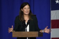 Trump turns redistricting into a Republican loyalty test