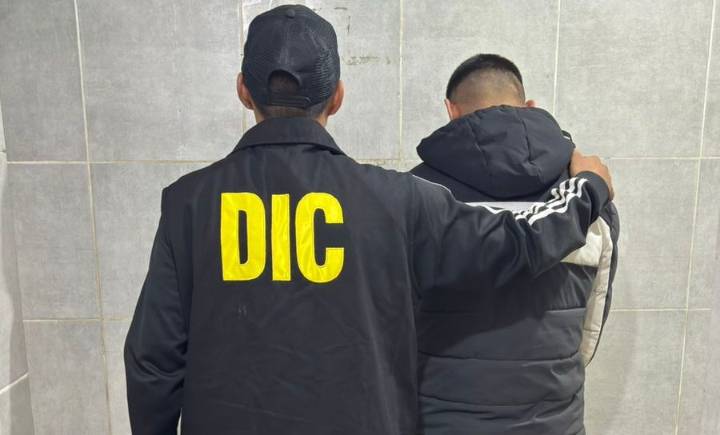 Detuvieron a un hombre por supuesto robo a mano armada y privación ilegítima de la libertad