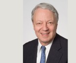 Alfred Youngwood, Former Paul Weiss Chair, Dies at 87