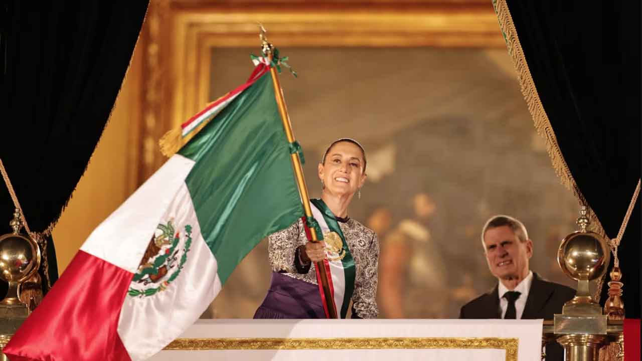 El primer Grito de Sheinbaum: una reivindicación de las mujeres y una defensa de México