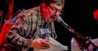 Por Pudahuel y por La Granja: Mauricio Redolés celebra 50 años de carrera con una serie de shows en Santiago
