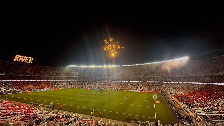 En Palmeiras quedaron deslumbrados por el Monumental: "Nunca había experimentado algo así"