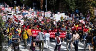 Miles de personas marcharon en Washington contra acoso a migrantes y autoritarismo de Trump