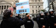 Casación impulsa la causa contra el policía acusado de arrojar gas pimienta a una menor durante una protesta