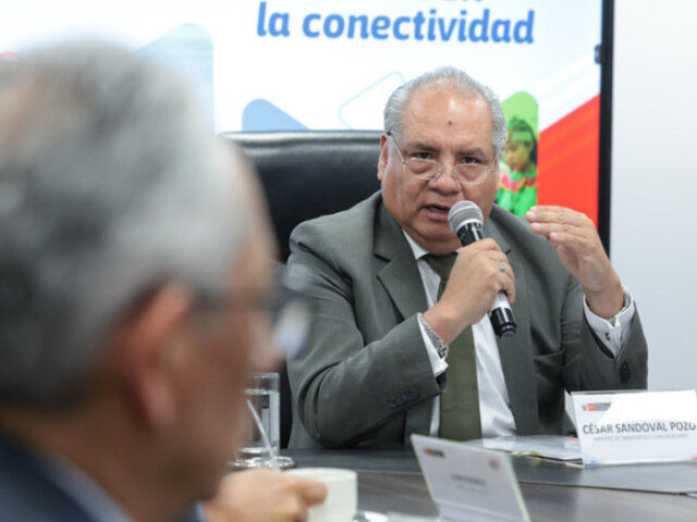 Ministro de Transportes descarta participar en las elecciones 2026: “No voy a postular”