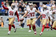 Los 49ers de San Francisco firman agónico triunfo en debut ante Seahawks; Nick Bosa fue el héroe