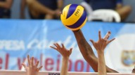 Las emotivas lágrimas de las jugadoras de la selección venezolana Sub-17 en el momento del himno tras coronarse campeonas del Sudamericano de voleibol