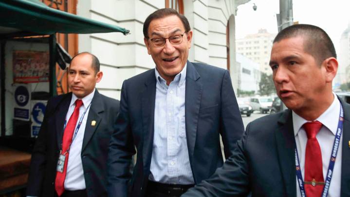 Tribunal ordena la libertad del expresidente peruano Martín Vizcarra