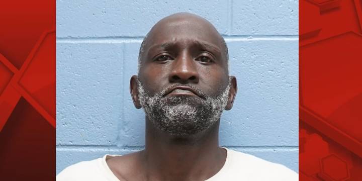 Man accused of shooting, killing stepfather in Lee County