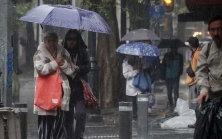 Chubascos y lluvias fuertes e intensas pegarán este jueves a los siguientes estados