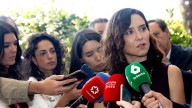 Ayuso obvia las críticas de su entorno a la jueza que lleva el caso de su novio y señala a Sánchez: "El cazador cazado"