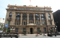 El Banco de México advierte persistente debilidad regional por tensiones con EE.UU.