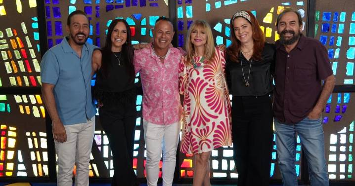 Se abre nueva función de la obra Bajo Terapia en Mayagüez