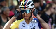 Egan Bernal saca la casta y gana la etapa 16 de la Vuelta a España 2025