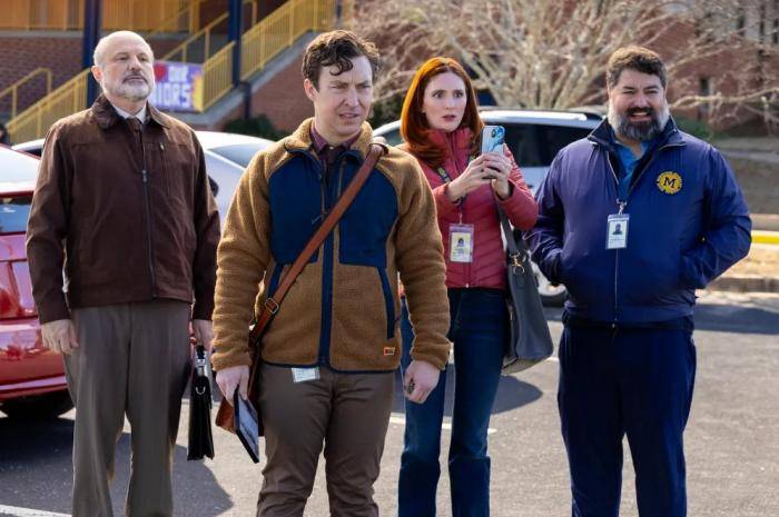 Should You Watch ‘English Teacher' Season 2?