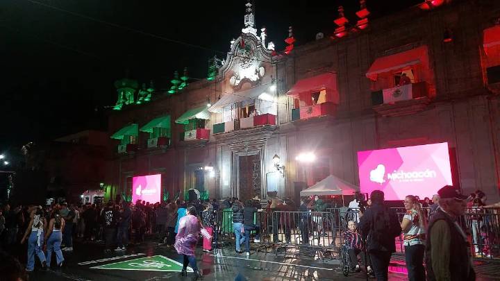 Entre la emoción y el miedo: morelianos acuden al Grito de Independencia al Centro Histórico