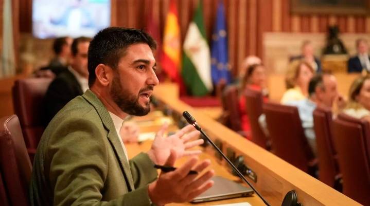 IU denuncia la "insuficiencia" de ayudas a negocios por las obras de la línea 3 de metro