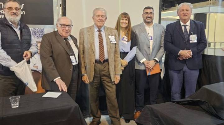 Autoridades del Hospital ‘Carrillo’ participaron de ExpoMedical 2025