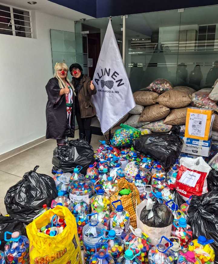 Voluntariado de la Corte de Lima hace donación al hospital Neoplásicas