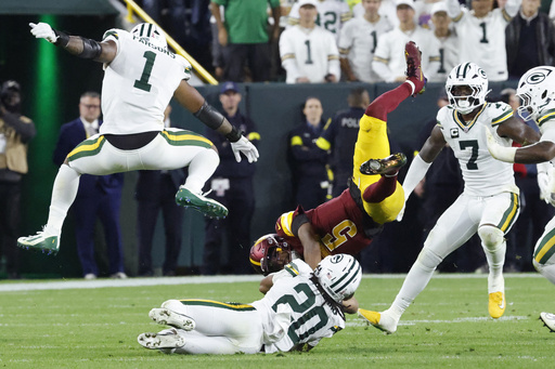 Commanders quarterback Jayden Daniels has a knee injury. It's too soon to know if he can play Sunday