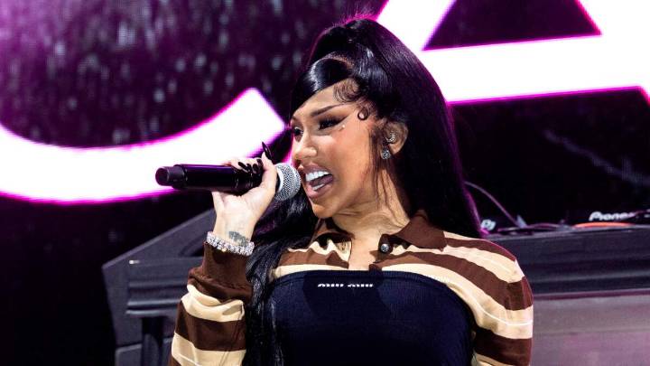 Cardi B Reveals Dates For Her First Headlining 'Little Miss Drama Tour'