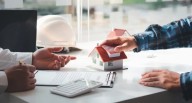 Compra de vivienda como inversión: los factores decisivos en la transacción