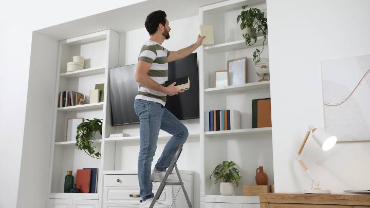 Safe, simple tools to help you grab, lift and reach with confidence