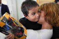 Arribó a Venezuela vuelo con cuatro niños secuestrados en EEUU