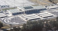Jerez presiona en el Senado para que el Gobierno amplíe «cuanto antes» la pista del aeropuerto
