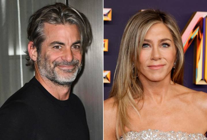 RICHARD JOHNSON: Jennifer Aniston considering NYC apartment