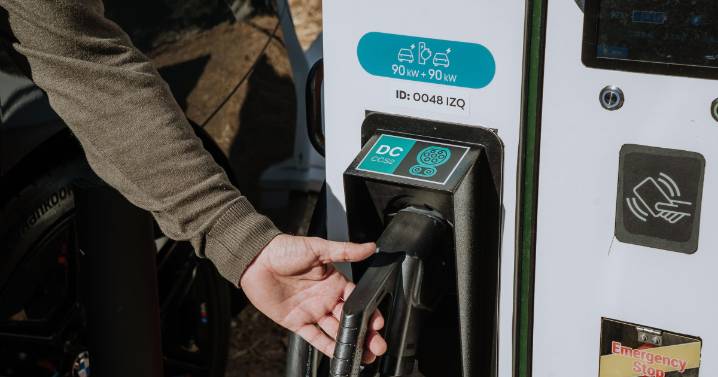Madrid ya tiene el mayor parque de recarga de coches eléctricos de España y Portugal
