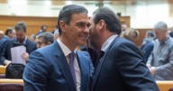 La Moncloa estrena cuenta en TikTok: Óscar Puente y Pedro Sánchez en su primer vídeo