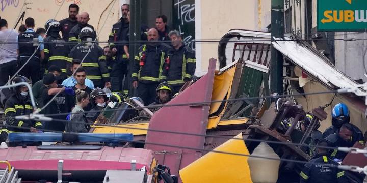 Death toll in streetcar crash rises to 17 as Portugal observes national day of mourning