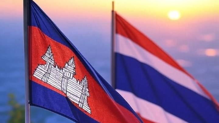 Thai Security Forces Clash With Cambodian Protesters At Disputed Border
