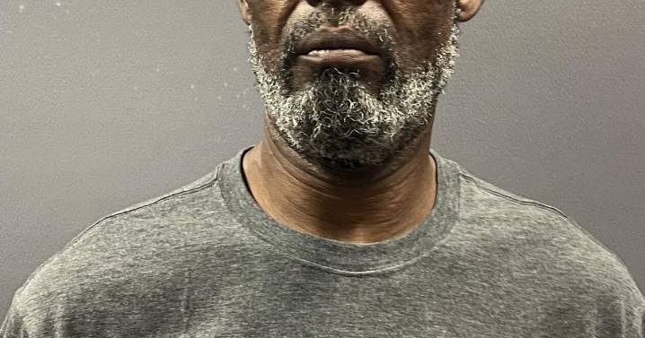 Bullhead City man arrested on charge of possessing a sales quantity of meth and other offenses