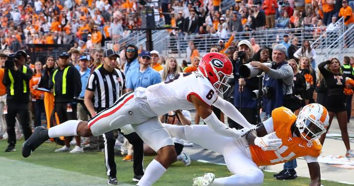 Georgia embracing the challenge of winning at Tennessee