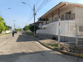 Voz Comunitaria | En la Urb. Gulf suman 18 días sin energía 220v