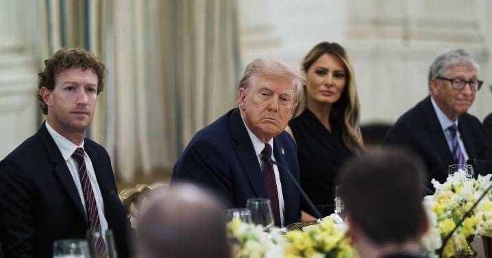 EE.UU. sorprende al destruir empleo por primera vez en 53 meses, lo que puede acelerar el gran deseo de Trump