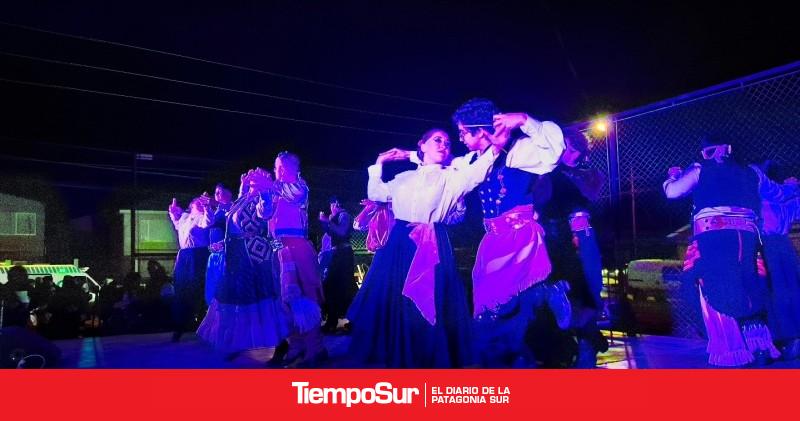 Este viernes se realizó un emotivo homenaje a Hugo Giménez Agüero